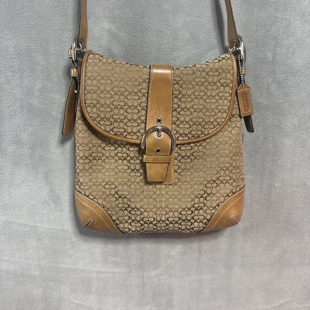 COACH Vintage Y2K Soho Jacquard Canvas Courier Crossbody Shoulder Bag 6376 READ